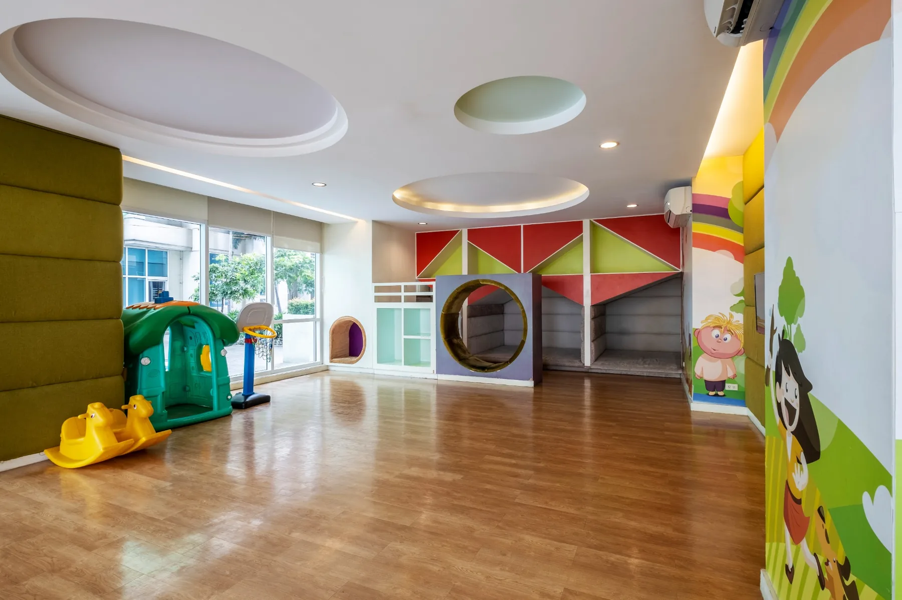 Four Seasons Riviera - Indoor Playroom