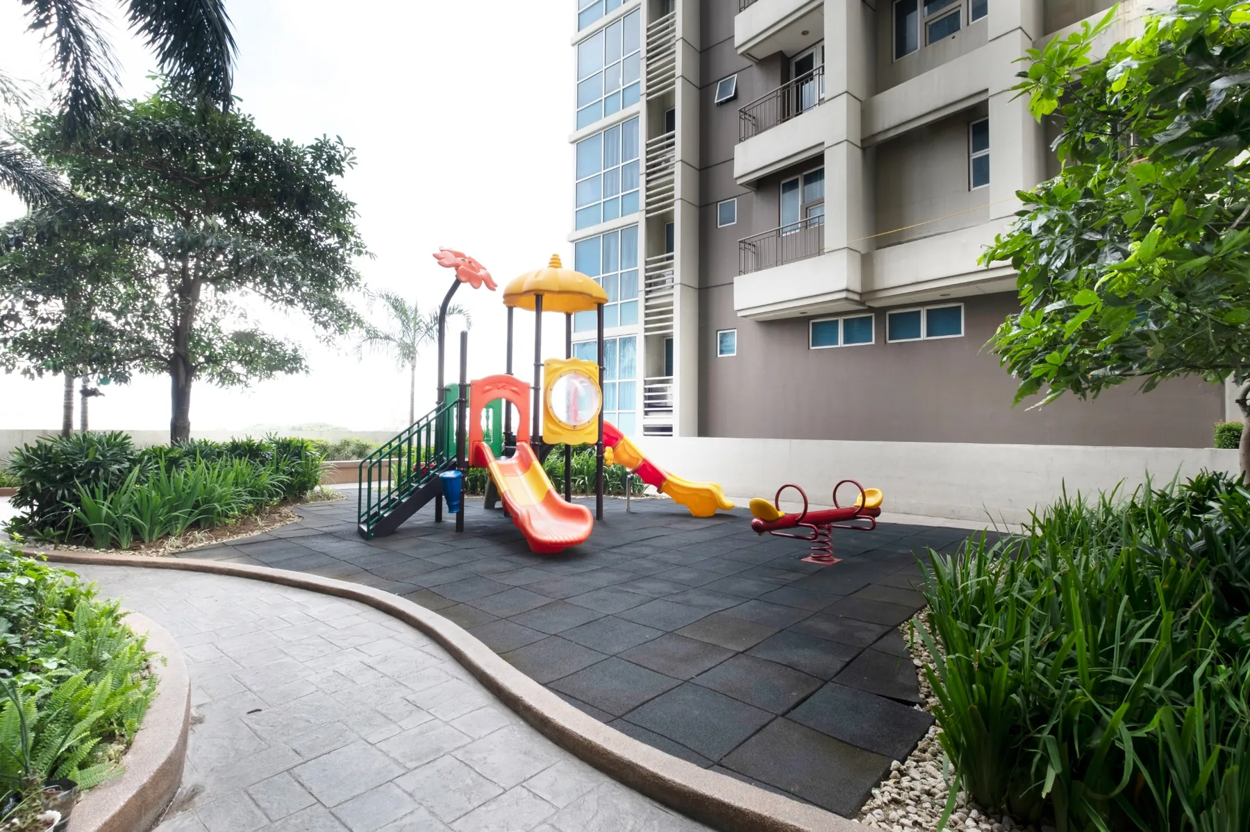 Four Seasons Riviera - Outdoor Play Area
