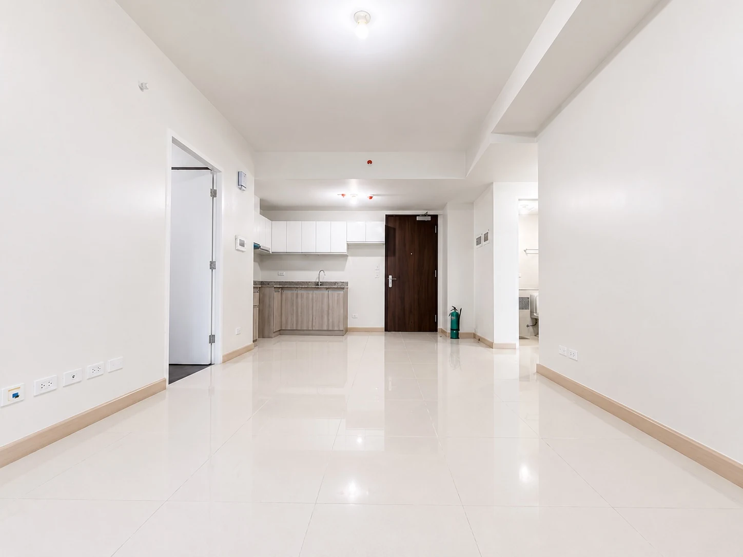 3 Bedroom - Living / Dining / Kitchen
