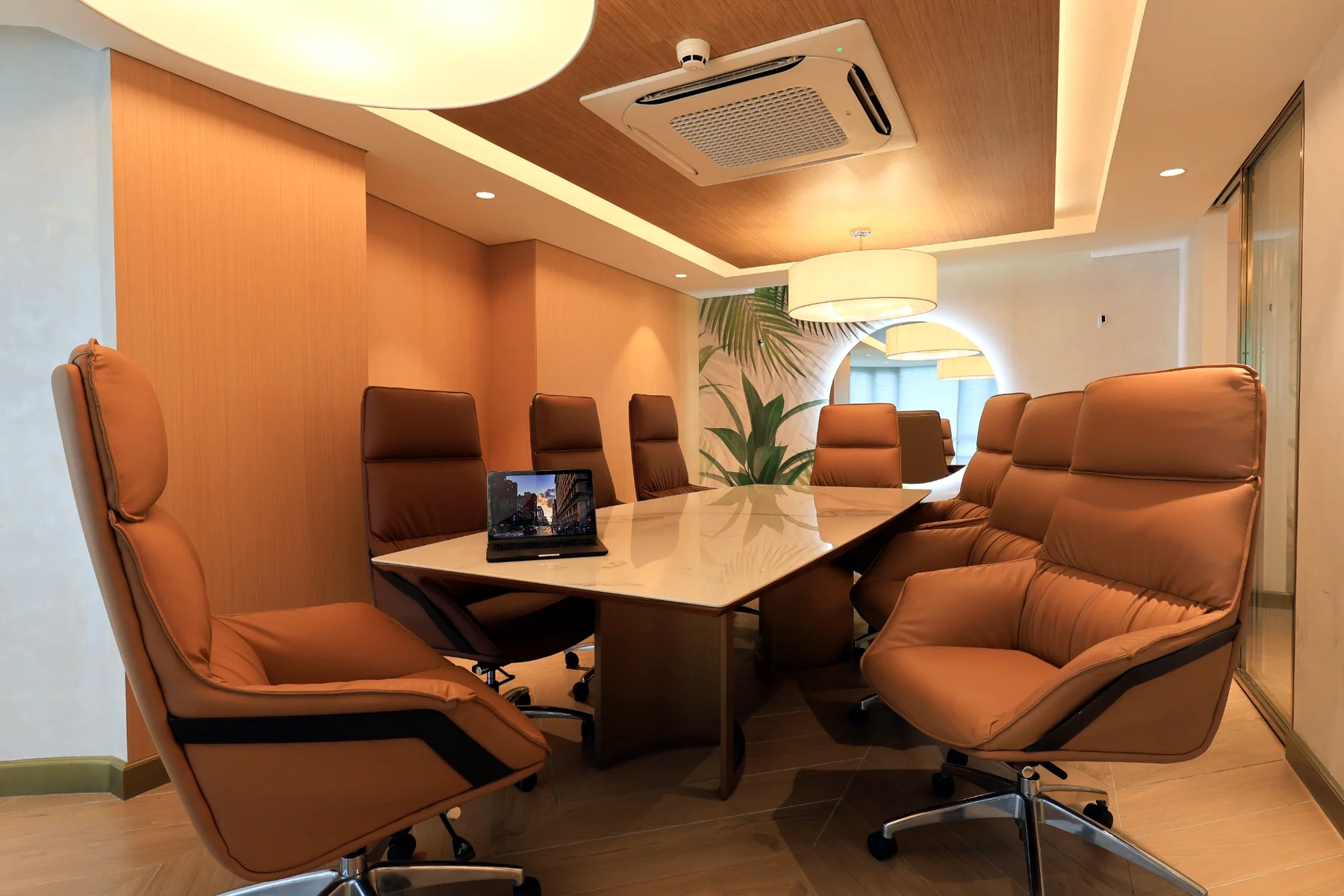 Mi Casa - Meeting Room
