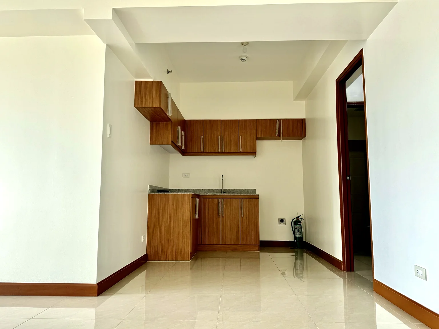 3 Bedroom - Kitchen