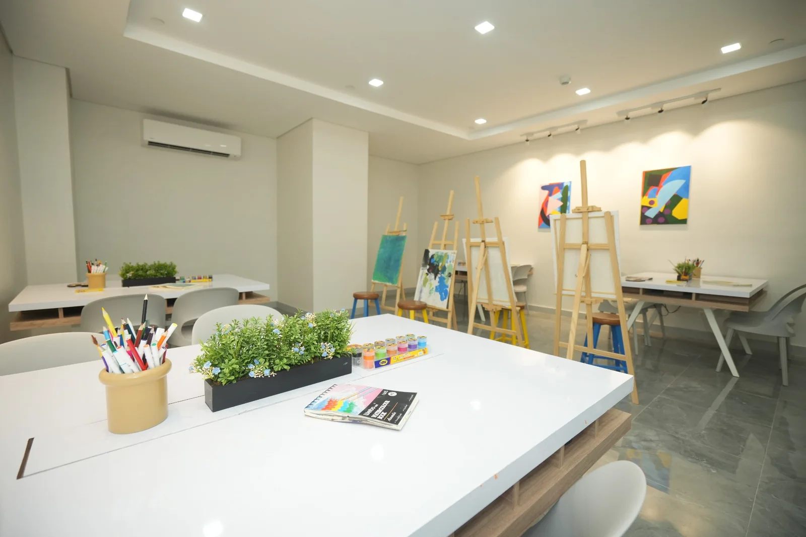 Quantum Residences - Hobby Room