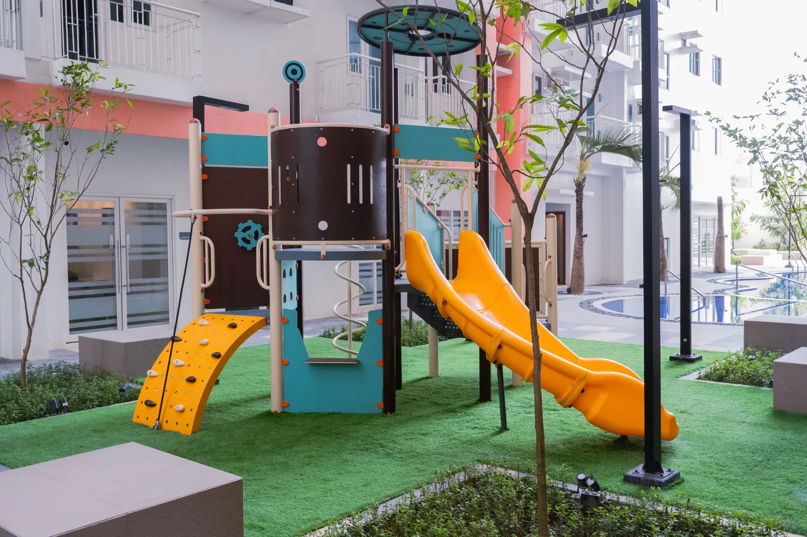 Quantum Residences - Outdoor Play Area